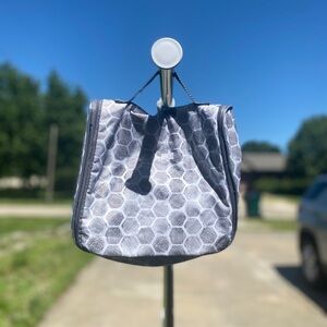 Thirty One Toiletry Bag